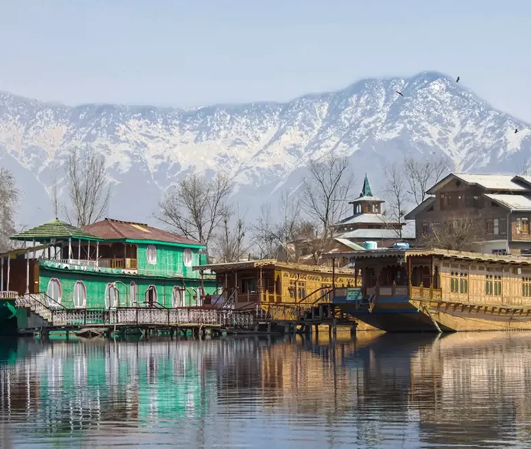 Complete Guide To Kashmir Tour Experience